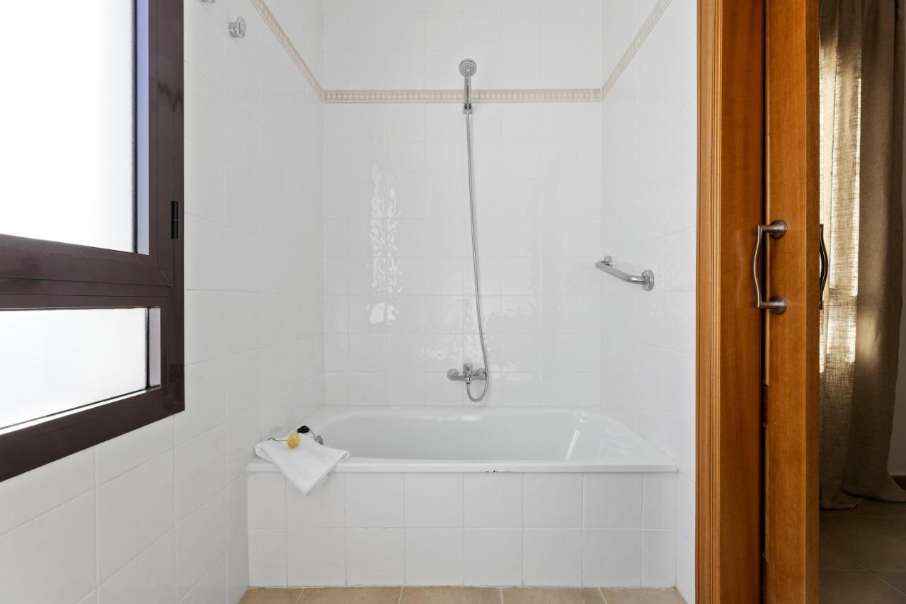 Lanzarote Villa Arts 普拉亚布兰卡 外观 照片